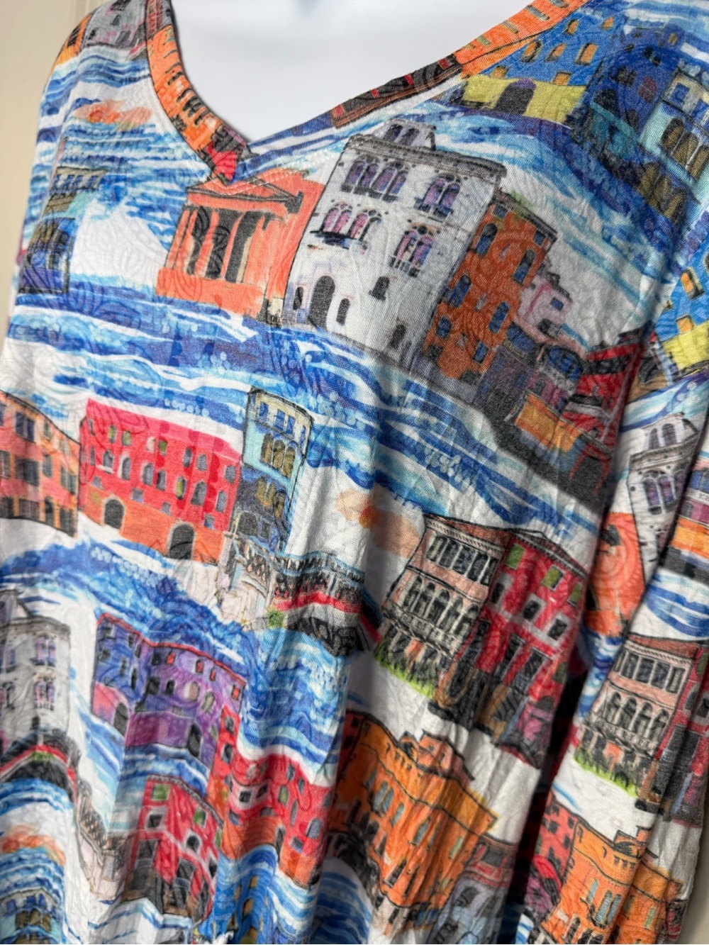 Ali Miles Art to Wear Lagenlook Relaxed Tunic Graphics Multicolored Size 1X - Picture 5 of 8
